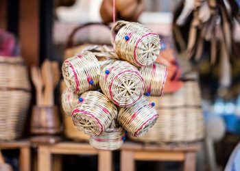 Immersing in Local Art and Handicraft Experiences: A Journey Through Culture and Creativity