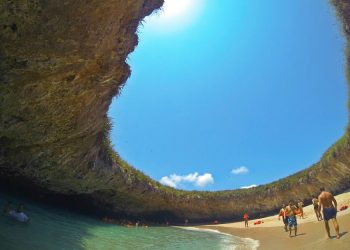 Exploring Hidden Gems: Uncovering the Charm and Mystery of Lesser-Known Travel Destinations