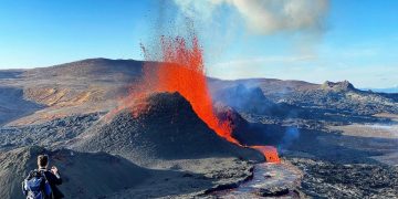 Iceland’s Hidden Gems: Mountain Lakes and Volcano Regions