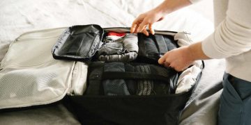 Mastering the Art of Packing: Reducing Luggage Volume with Scientific Packing Techniques