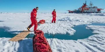 Extreme Adventure Companies: Arctic Ice Fields, Antarctic Drifting, and Polar Bear Expeditions