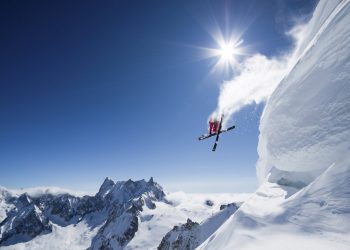 Extreme Skiing and Snow Mountain Exploration: Pushing the Limits of Adventure